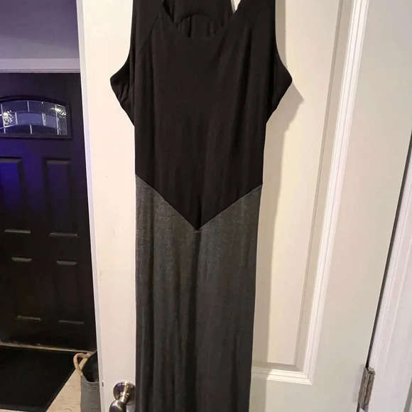 ~Monteau~ Long Summer Dress - Medium - Picture 3 of 9